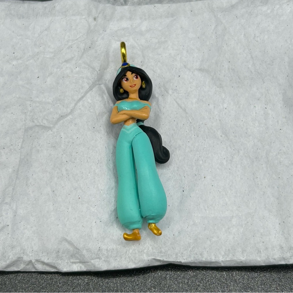 Hallmark Jasmine Aladdin princess miniature ornament Xmas Disney